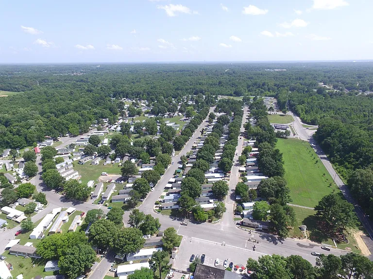 Allentown Park — Photo 22