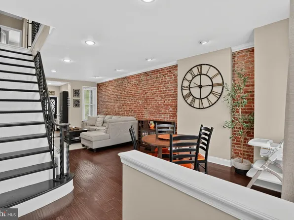 135 W Ritner St, Philadelphia, PA 19148