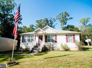 77 Albrough Blvd, Colonial Beach, VA 22443