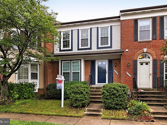 2nd image of 6162 Wellington Commons Dr
