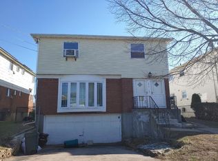 25918 Craft Ave, Jamaica, NY 11422