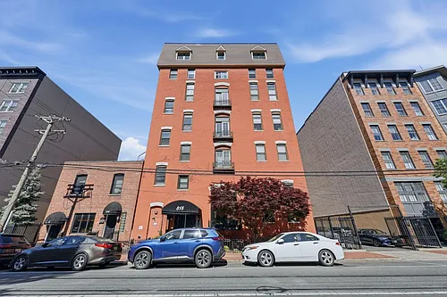 818 Jefferson St #3C Photo 1