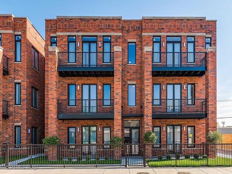 1st image of 7355 W Grand Ave #2E