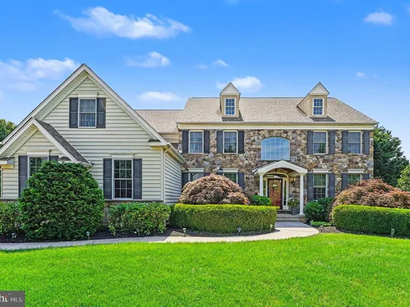 396 Augusta Dr, Telford, PA 18969