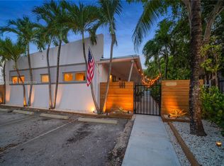 560 NE 68th St APT 1, Miami, FL 33138