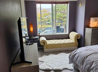 3836 W Lake Sammamish Pkwy NE APT 202, Redmond, WA 98052
