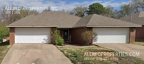 2538 W Houston St Photo 1
