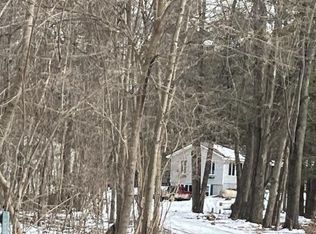 5640 Fleming Rd, Fowlerville, MI 48836