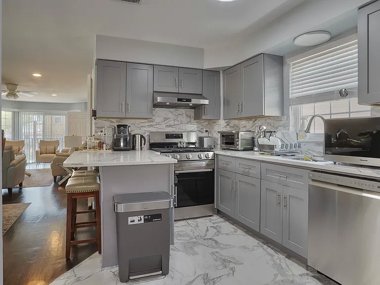 87 Wallis Ave #2 — Photo 9