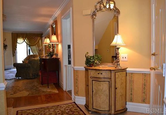 3rd image of 21 Colby Ln #21