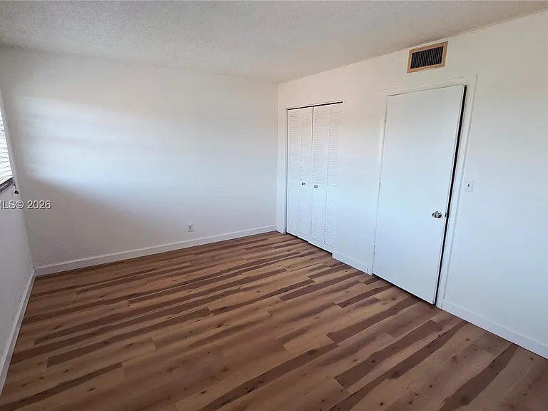 650 Tennis Club Dr #308 — Photo 20