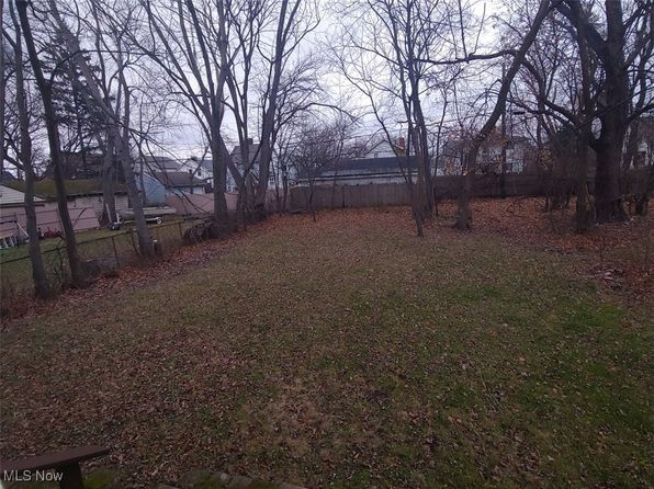 3267 E 128th St, Cleveland, OH 44120