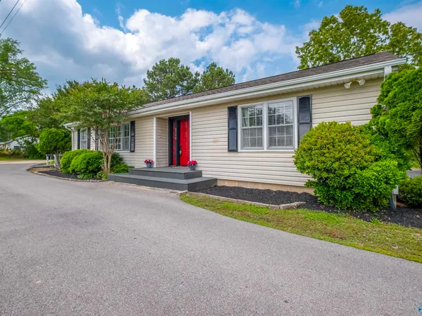 3190 Pilgrims Rest Rd, Southside, AL 35907