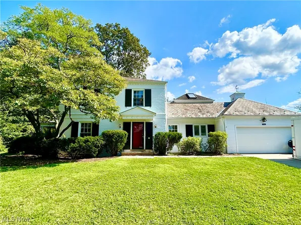 3060 Chelsea Dr, Cleveland Heights, OH 44118