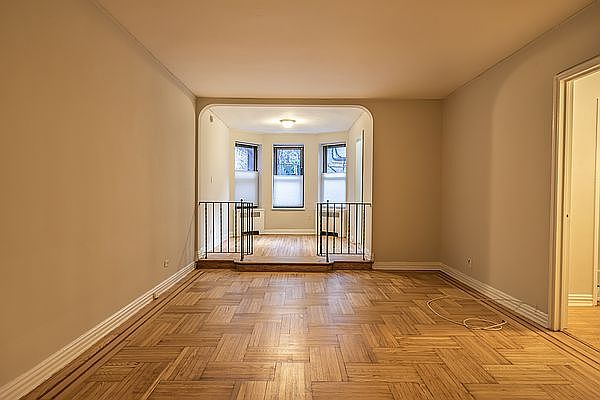 1st image of 3111 Broadway APT 1F