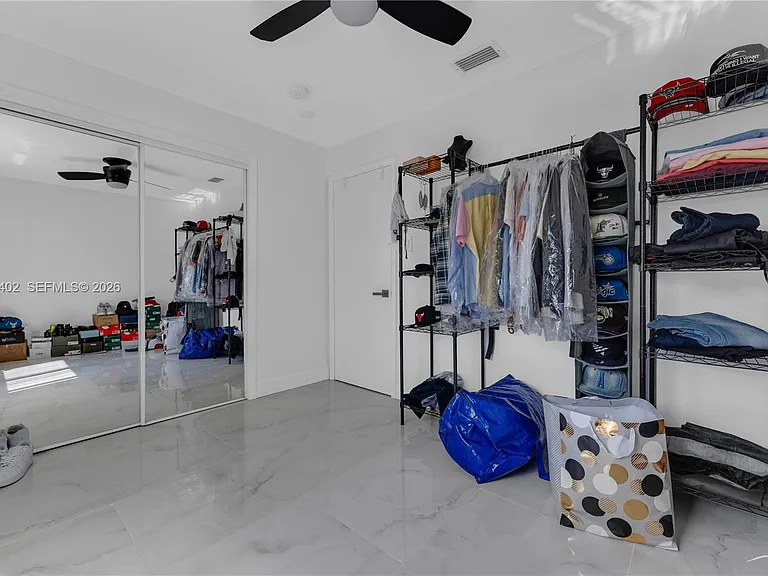 6924 NW 8th Ct — Photo 28