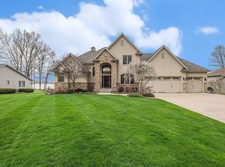 149 Lakewood Dr, East Leroy, MI