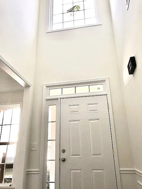 1390 Diplomat Dr — Photo 4