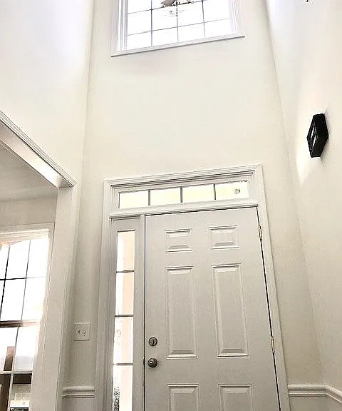 1390 Diplomat Dr — Photo 3