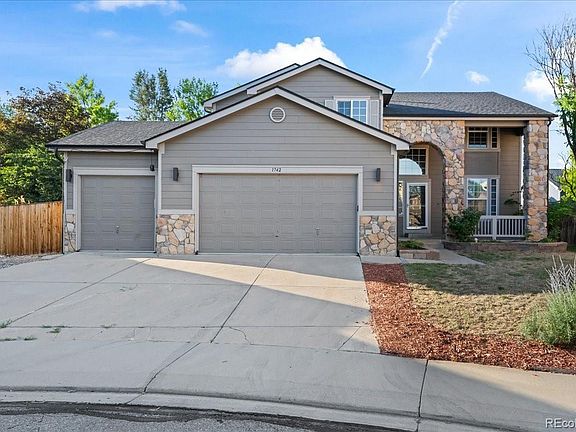 3rd image of 1742 Preston Drive