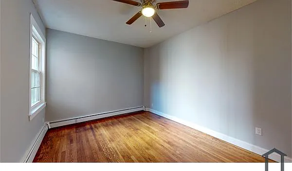 635 Albany Ave — Photo 9