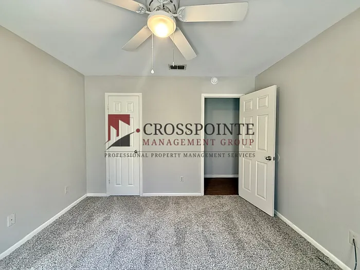 2531 Westminster Dr — Photo 13