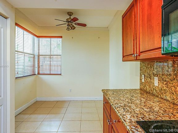 5th image of 7604 SW 102nd St #123