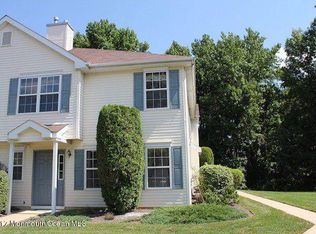 472 Tivoli Ct, Morganville, NJ 07751