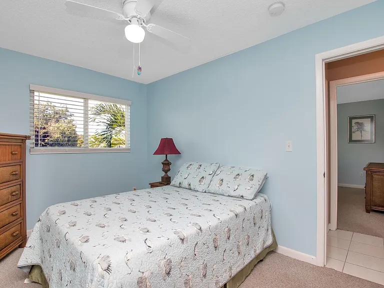 1635 Pandorea Ln — Photo 9