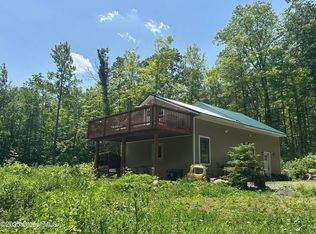290 Hogan Hill Rd, Crown Pt, NY 12928