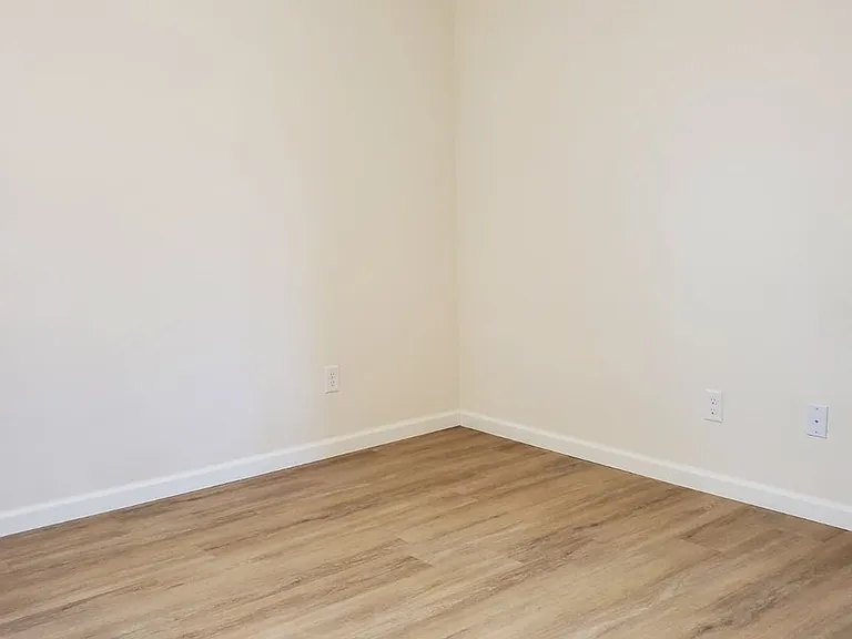 323 Cedar Cove Ln #203 — Photo 6
