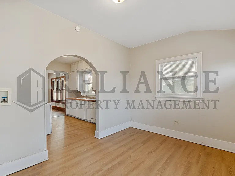 439 N Lorraine Ave — Photo 20