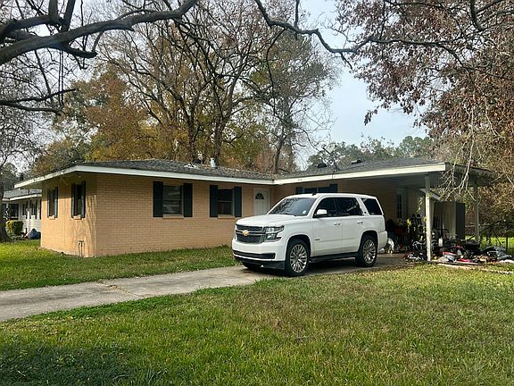 2nd image of 8273 Rainbow Dr