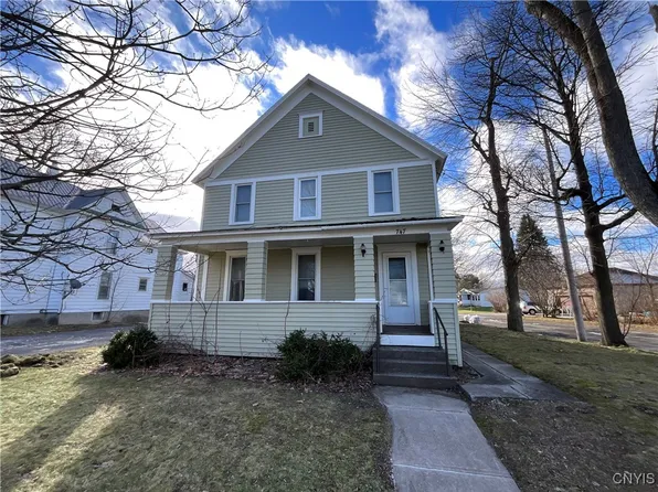 747 Coffeen St, Watertown, NY 13601