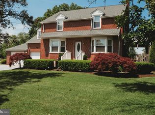 343 E Linfield Trappe Rd, Linfield, PA 19468