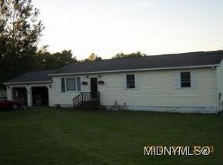 7689 Stone Rd, Whitesboro, NY 13492