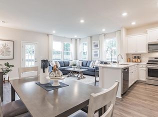 34 Elliot Ln, Westampton, NJ 08060