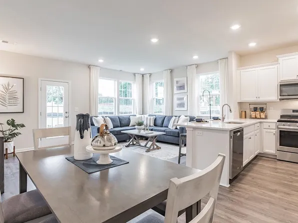 34 Elliot Ln, Westampton, NJ 08060