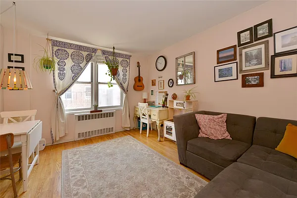 Sold by Bohemia Realty Group | media 3