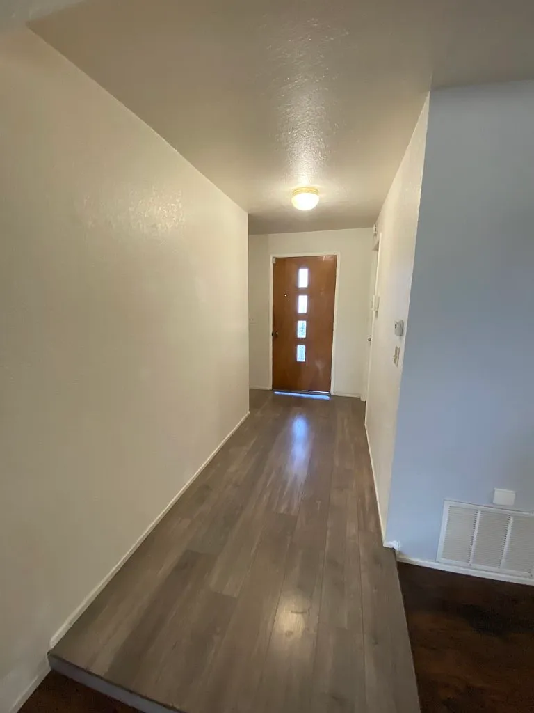 2 bed, 1166 sqft, $2,000 — Photo 4