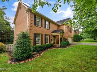 882 Hansmore Pl, Knoxville, TN 37919
