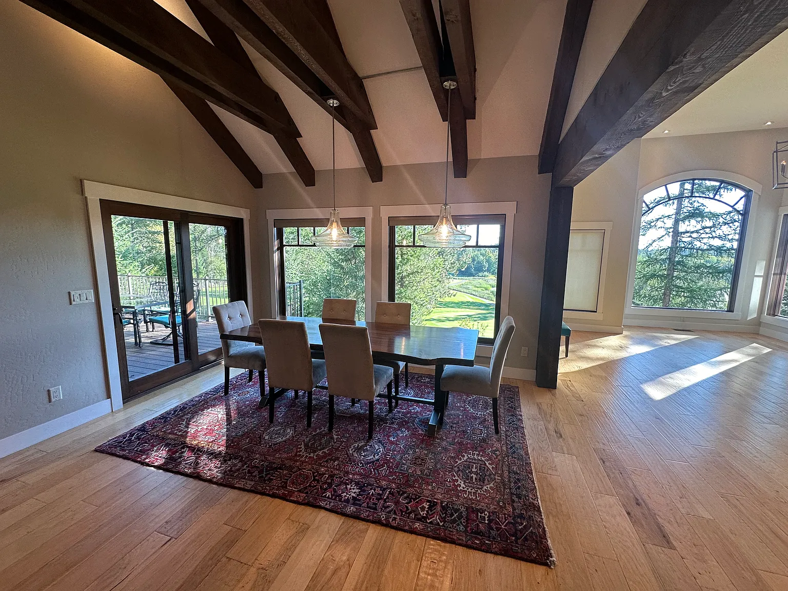 Gorgeous Custom Modern Mountain Home located in Grouse Mountain Estates — Photo 2
