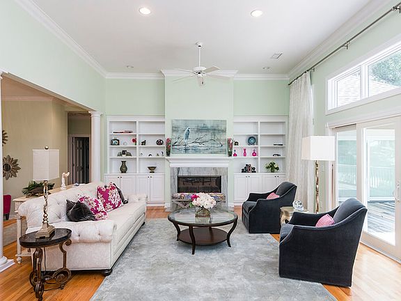 4th image of 264 Sea Marsh Dr