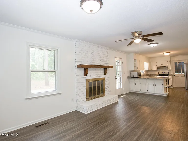 901 Glendale Dr — Photo 25