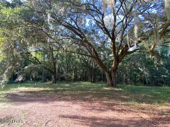 51 Mary Smalls Road, St. Helena Island, SC 29920