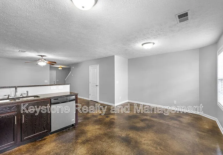 133 Melbourne Dr #F — Photo 7