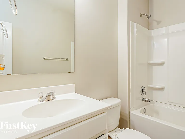 383 W Park Dr — Photo 13