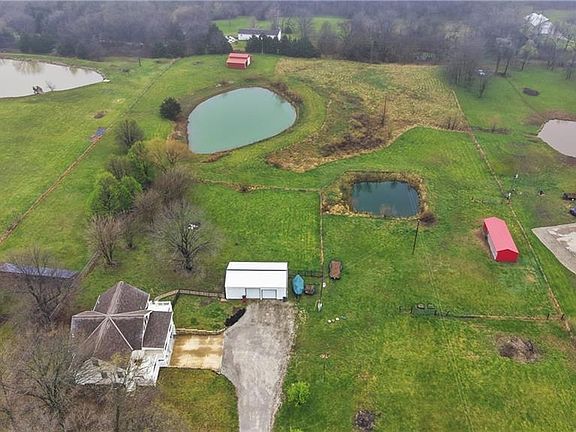 4th image of 36903 E Church Rd