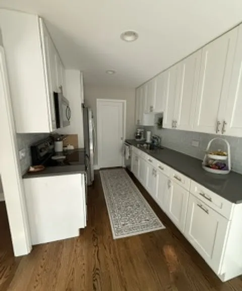 617 Park Ave — Photo 4