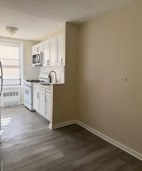 17545 88th Ave #6F — Photo 6